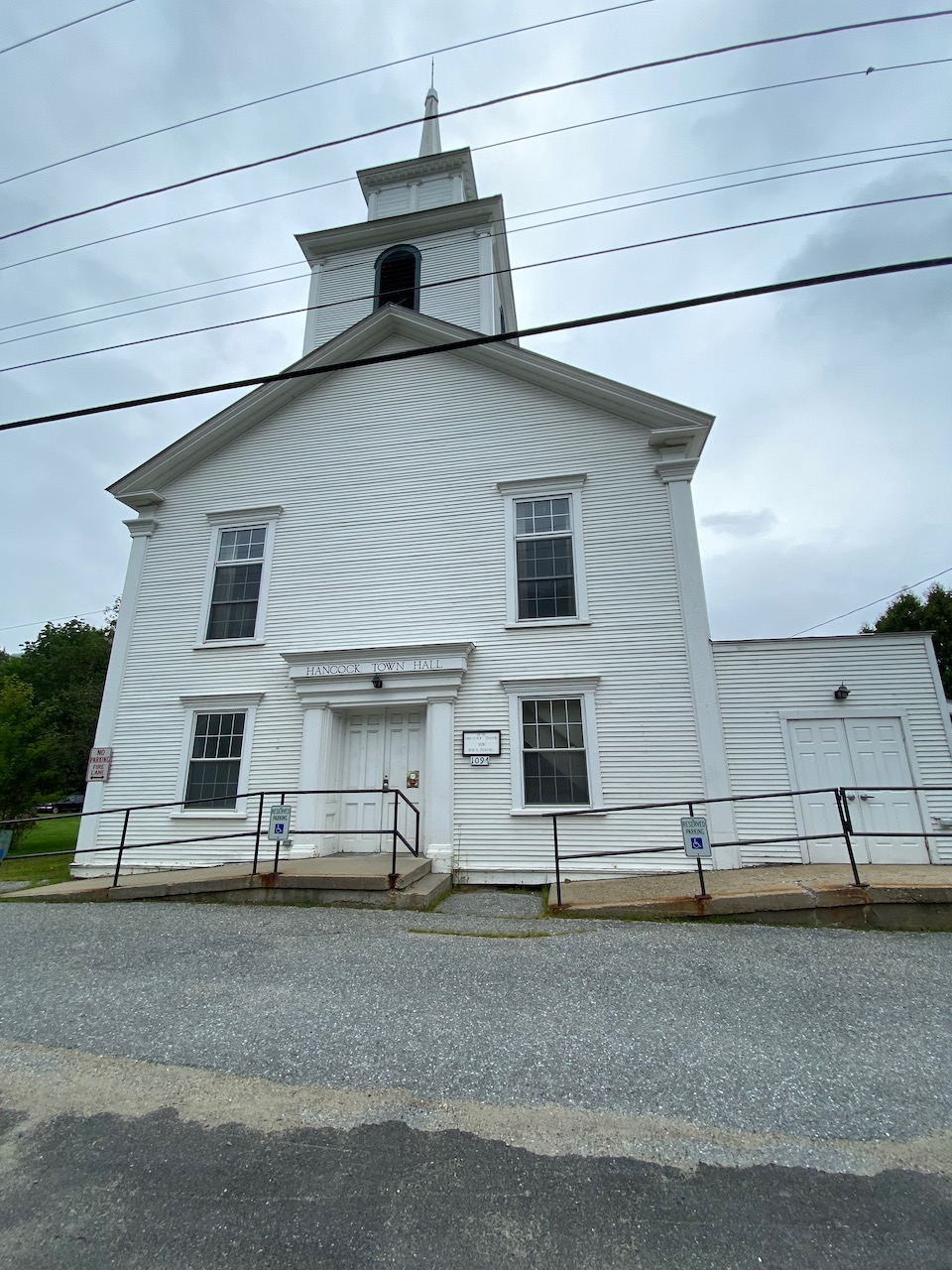 vt251-hancock-town-hall-01